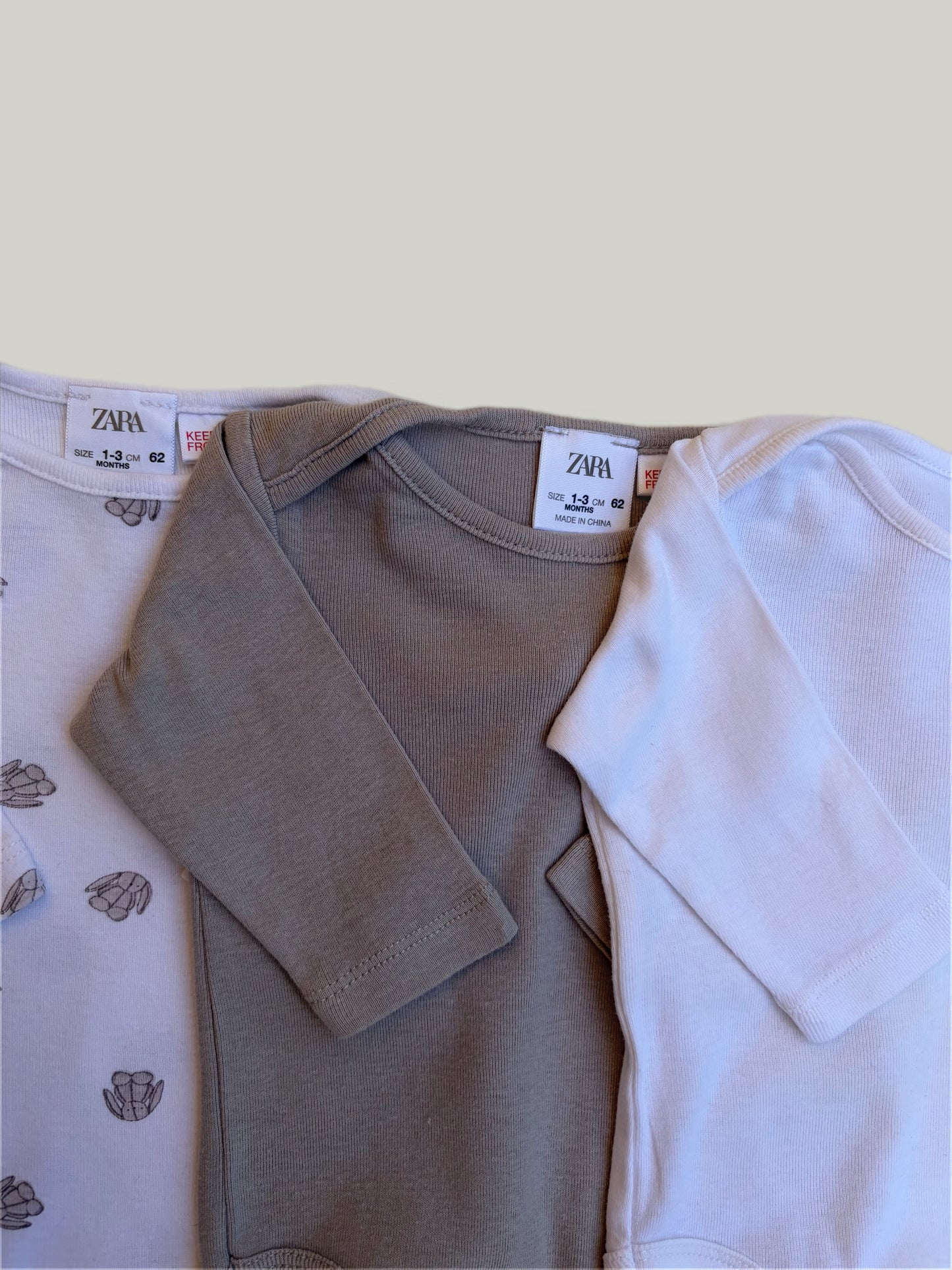 Good Condition Zara Cotton Bodysuits 3 Pack 1 to 3 Months