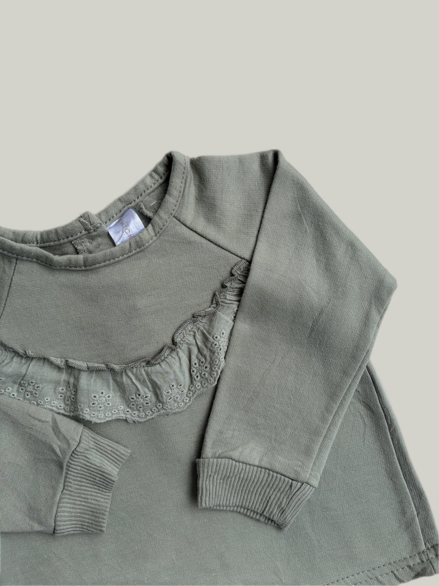 Long sleeve