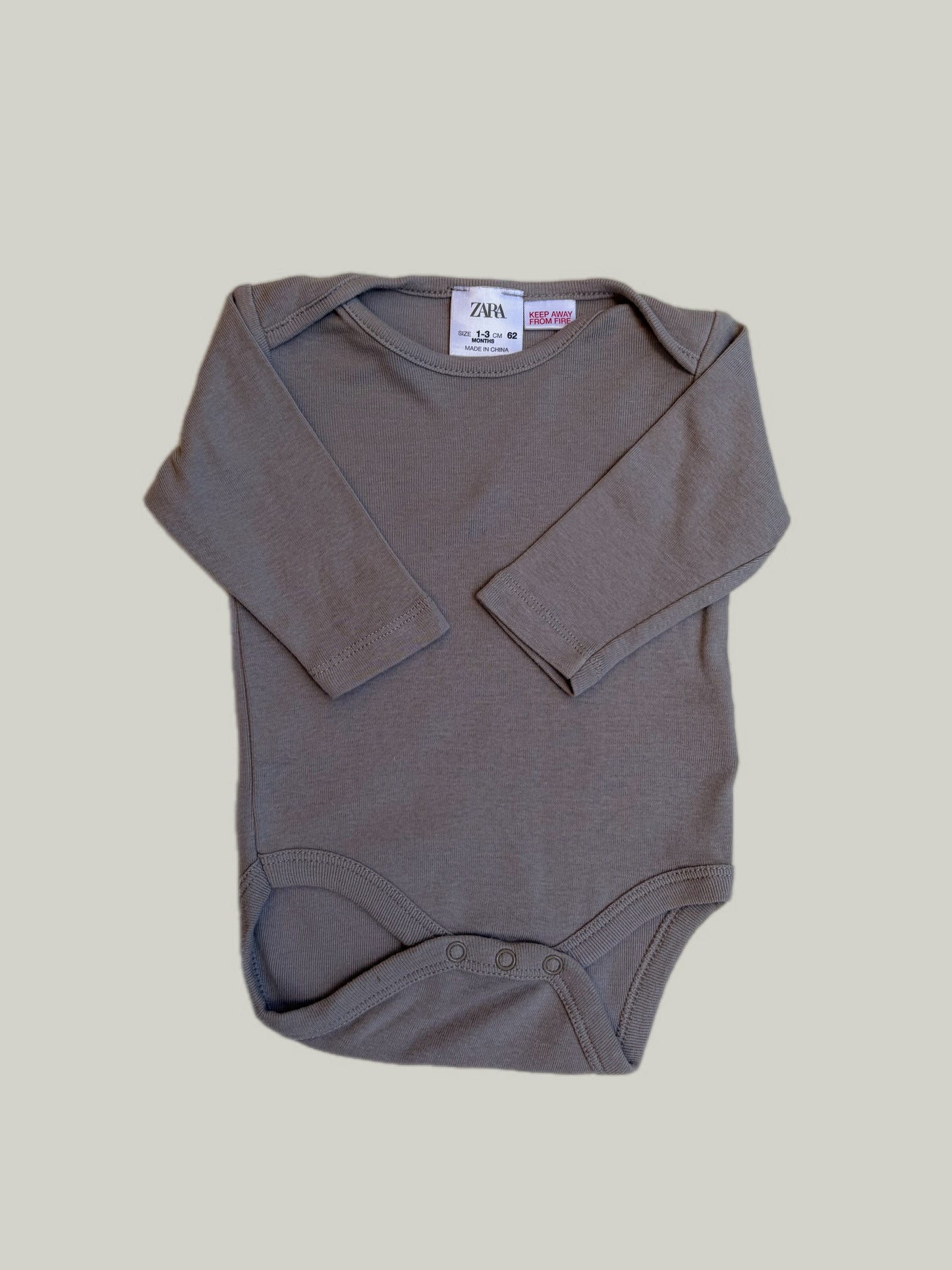 Good Condition Zara Cotton Bodysuits 3 Pack 1 to 3 Months