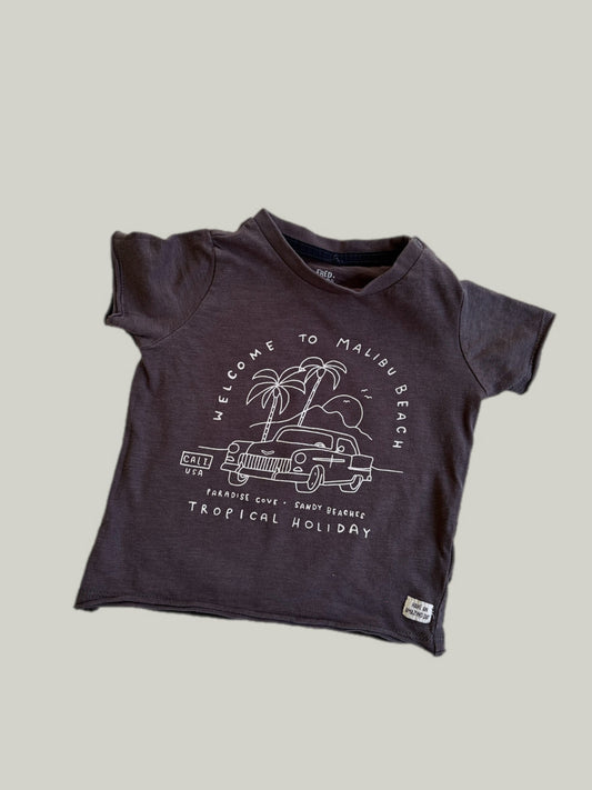 Good Condition Fred & Flo Cotton Short Sleeve T-Shirt