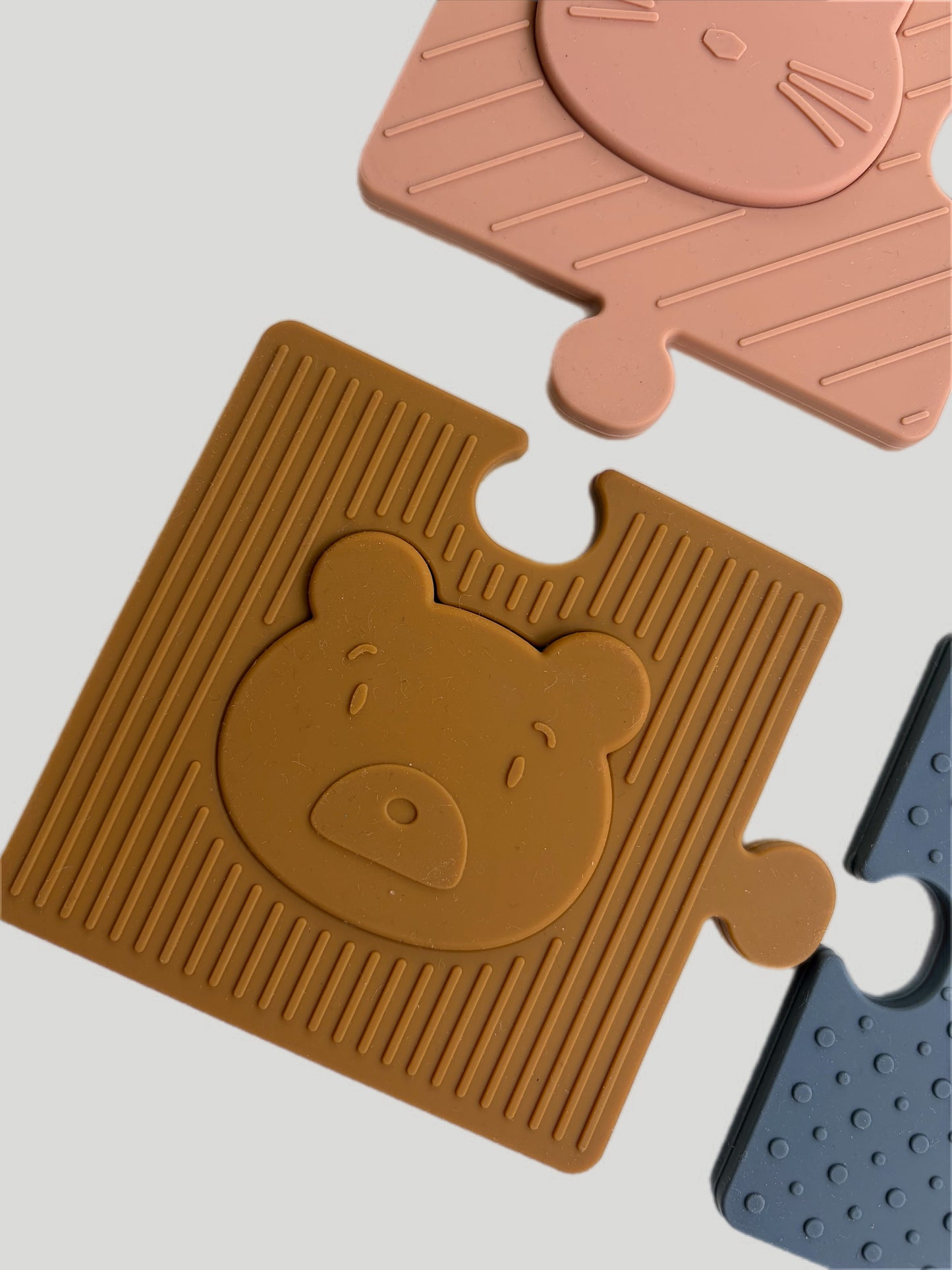 Brand New Liewood Bodil Silicone Mini Puzzle