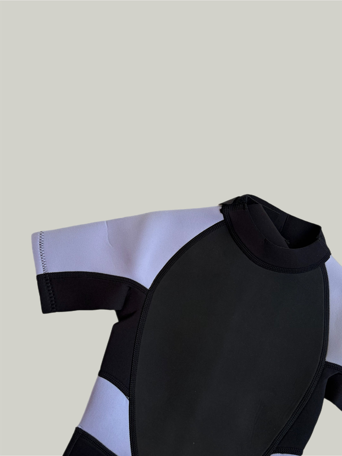 New With Tags Crane Short Wetsuit 5 to 6 Years