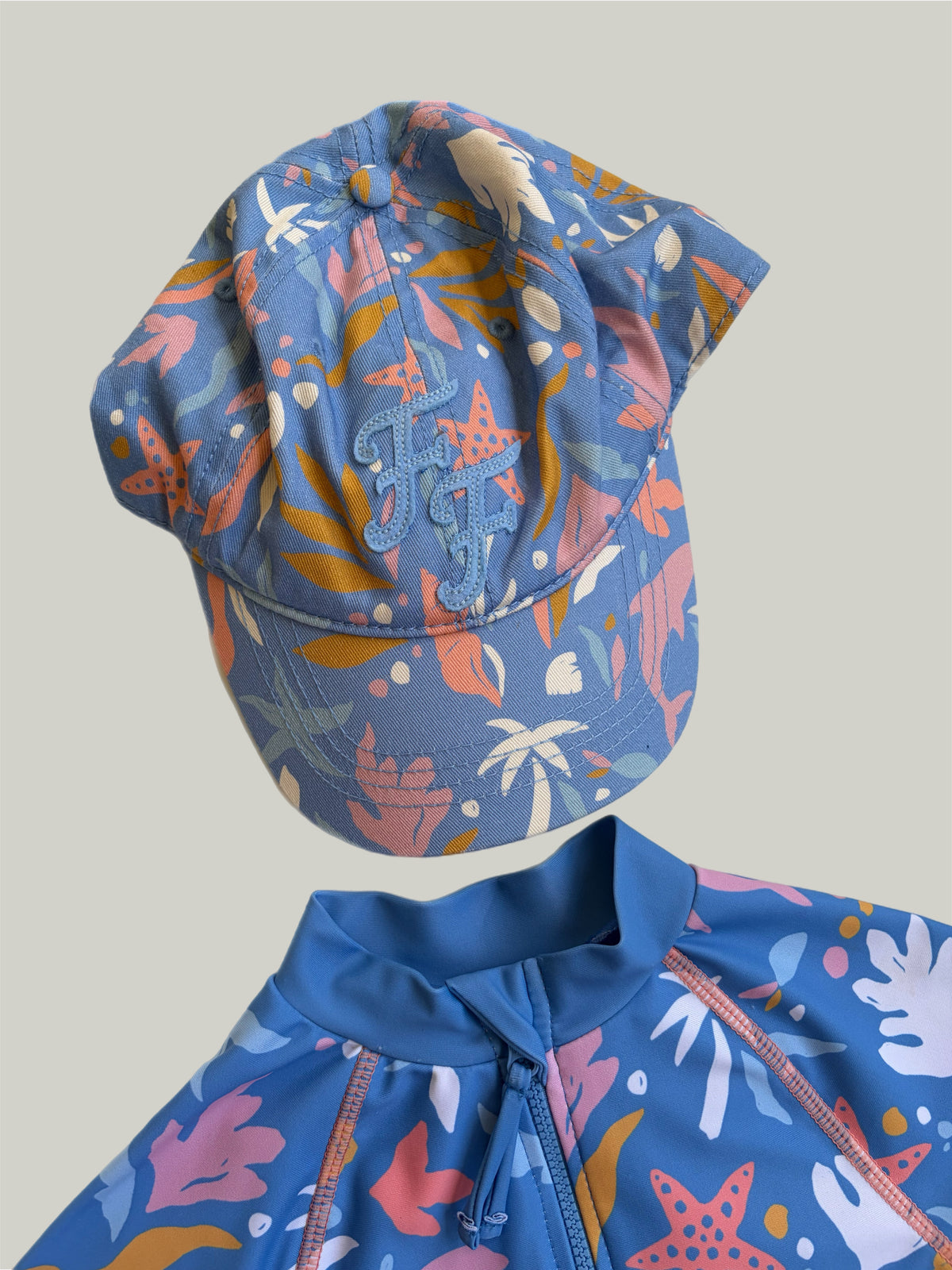 New With Tags Fatface 3 Pieces Swimming Set 5 to 6 Years