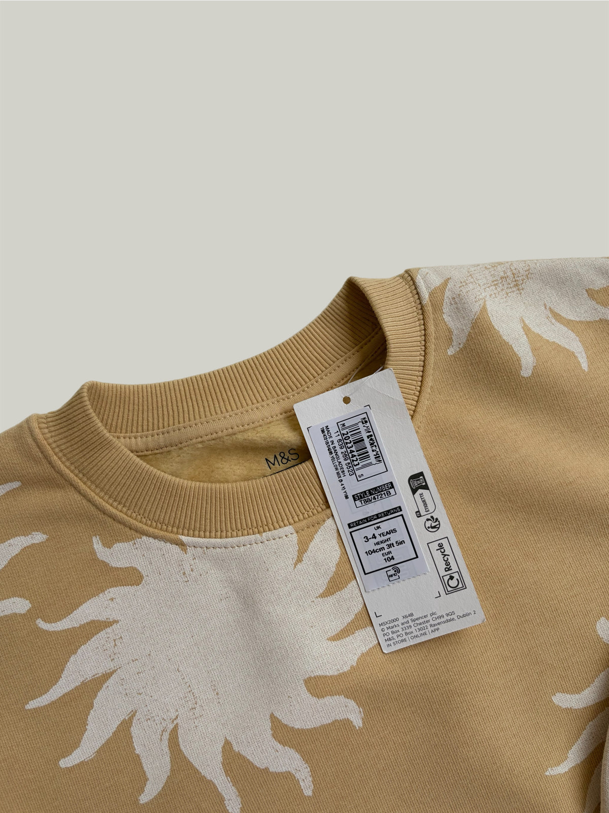 New With Tags M&S Sweater 3 to 4 Years