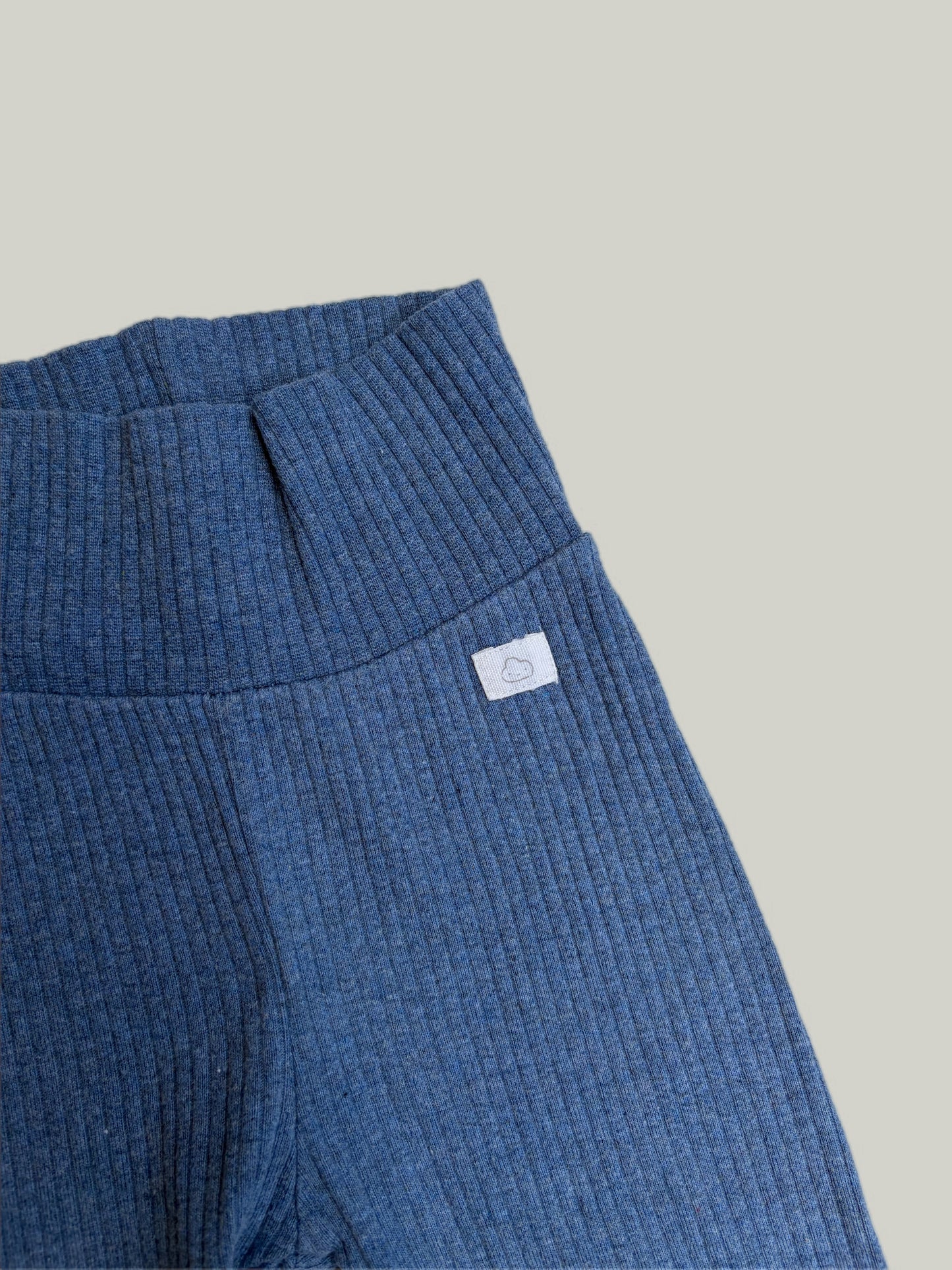 Good Condition H&M Organic Cotton Trousers 2 to 4 Months