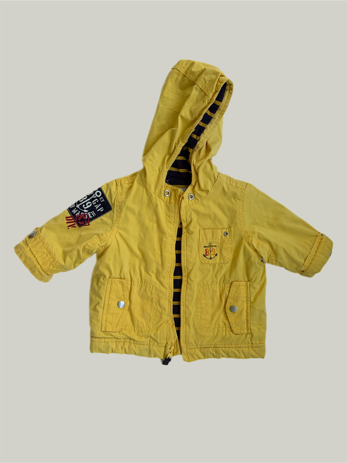 Excellent Condition Baby Gap Jacket 0 to 6 Months
