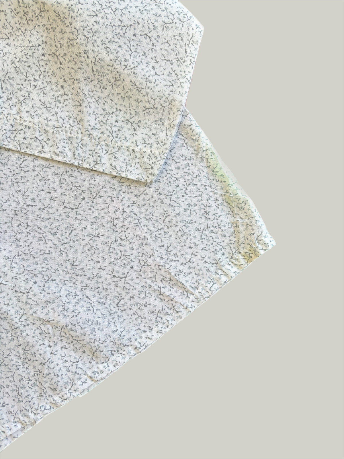 Like New Long-Sleeve Blouse 4 Years
