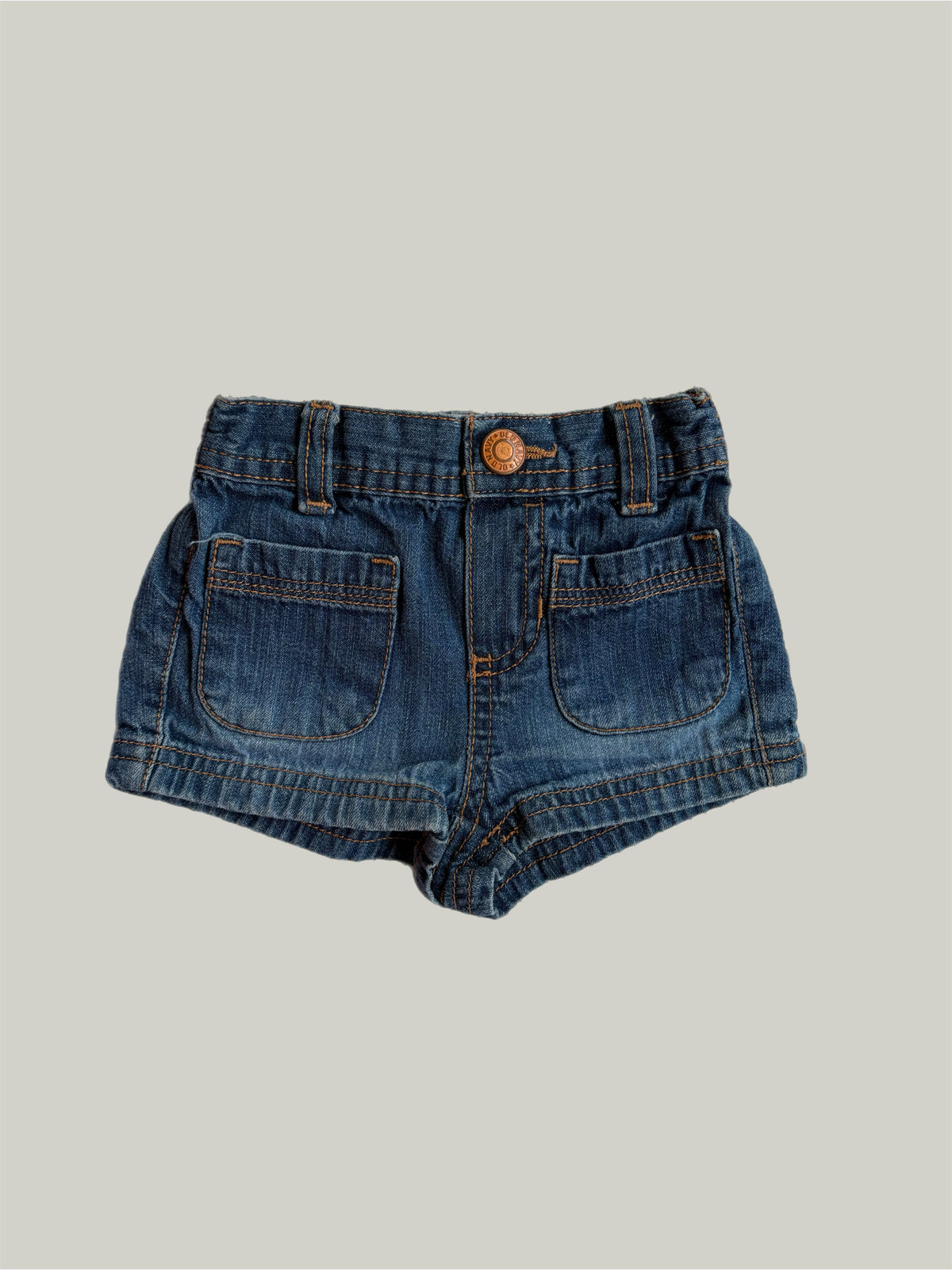 Like New Old Navy Cotton Shorts 12 to 18 Months