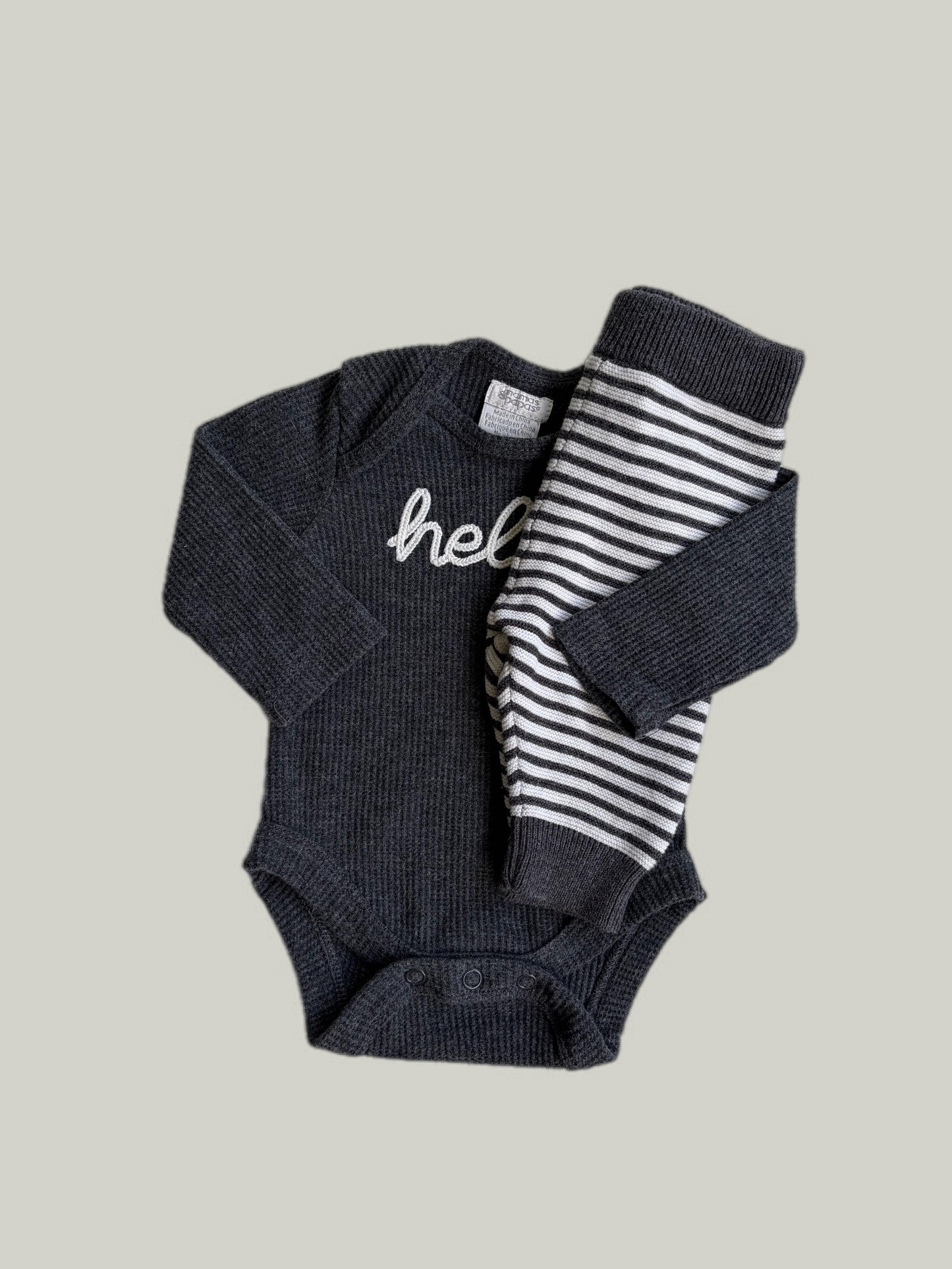 Like New Mamas & Papas Newborn Set