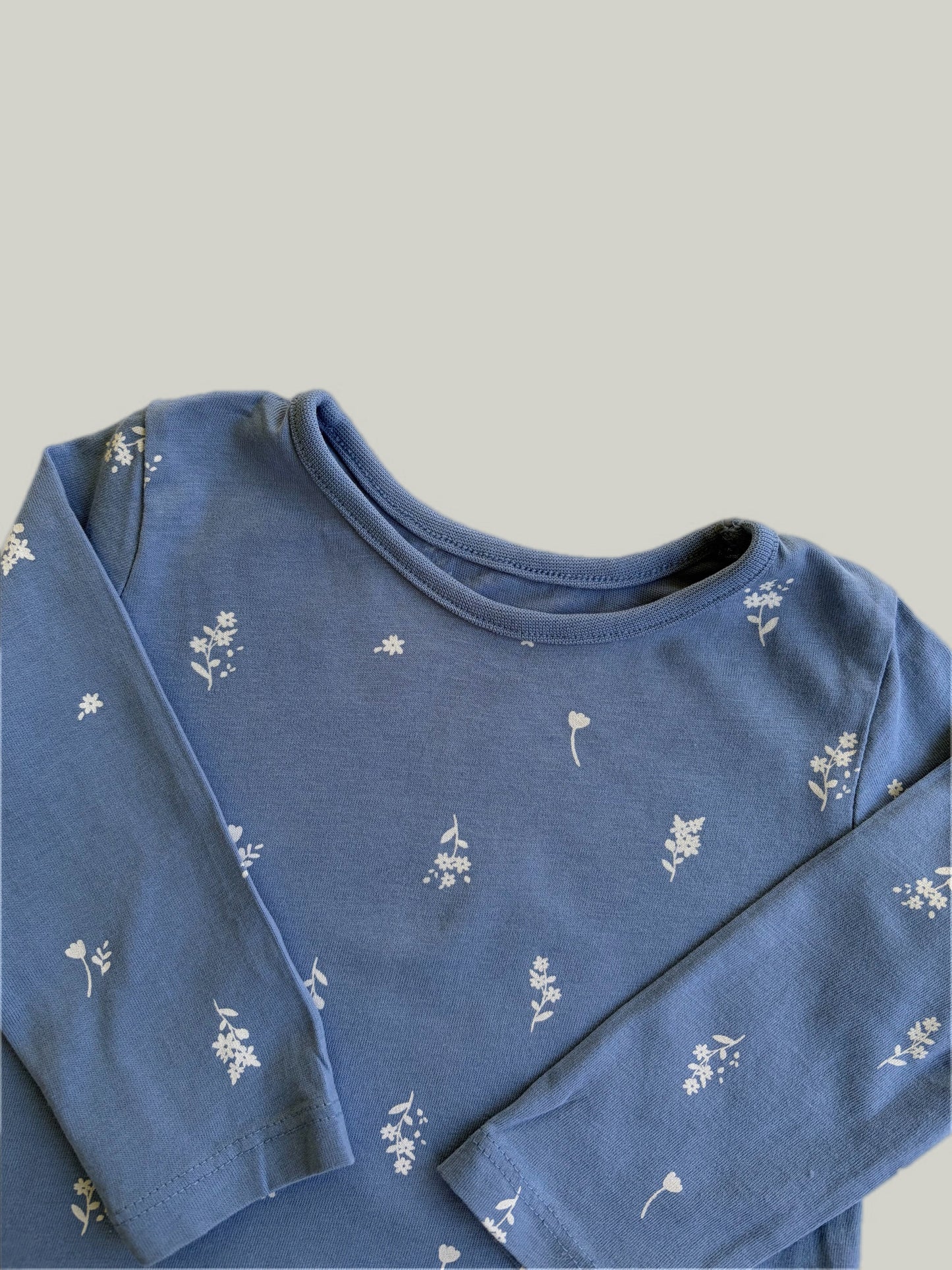 Like New George Long Sleeve Top